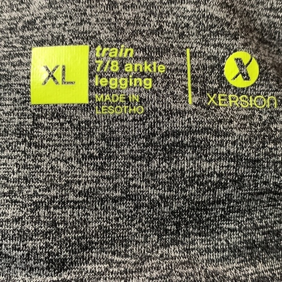 Xersion 7/8 ankle legging in Size XL, 3 color, good condition. See measurements - Picture 5 of 5